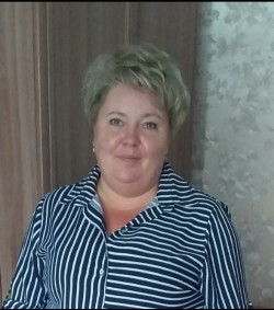 Попова Оксана Павловна